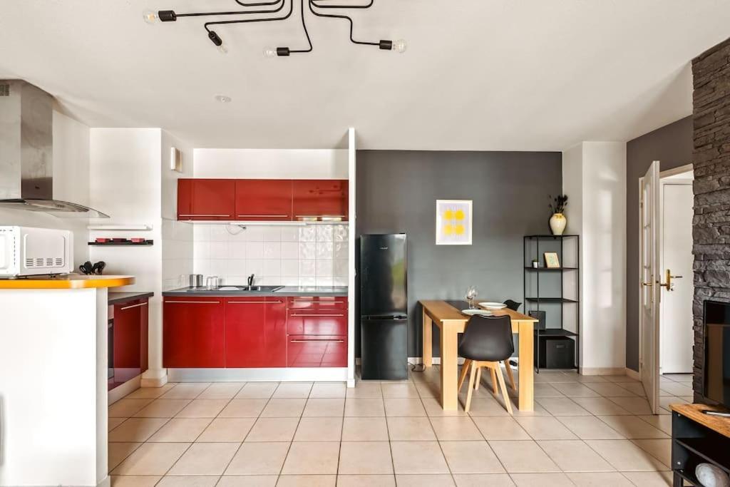 Appartamento T2 Paisible Vaise, Avec Parking Metro Direct Bellecour Lione Esterno foto
