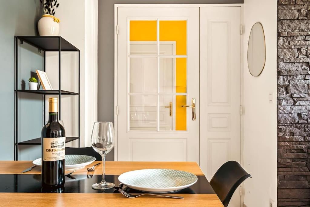 Appartamento T2 Paisible Vaise, Avec Parking Metro Direct Bellecour Lione Esterno foto